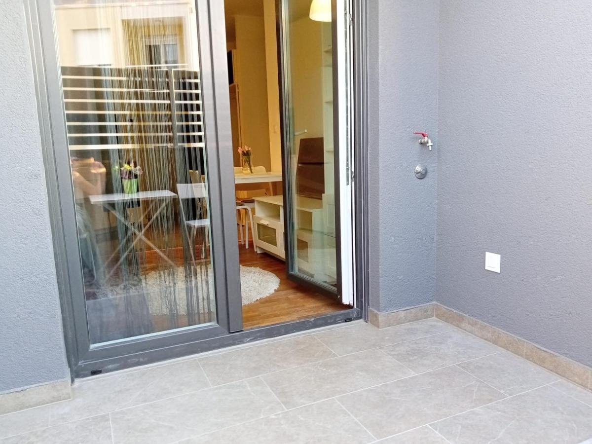 Apartment Paola With Free Private Parking Place スプリト エクステリア 写真