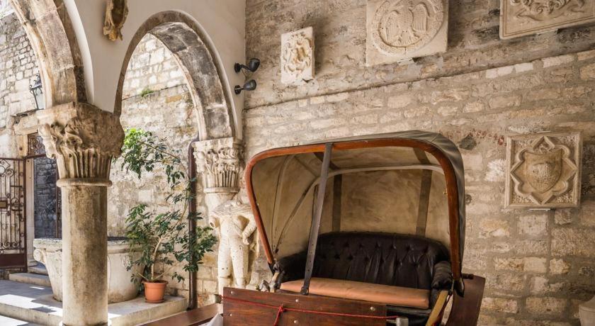 Apartment Paola With Free Private Parking Place スプリト エクステリア 写真